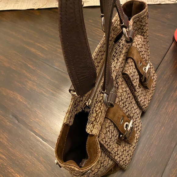 Coach Handbag - Picture 4 of 5